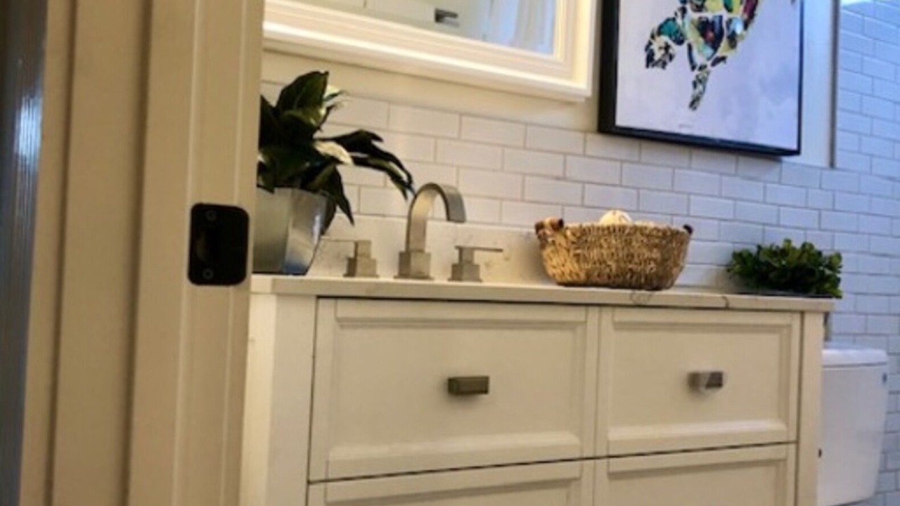 Photo of Bathroom in East Side Costa Mesa