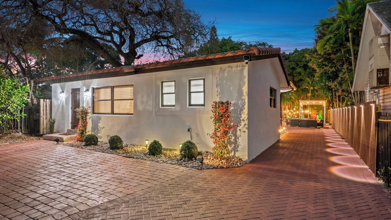 Photo of Outdoor in Colee Hammock