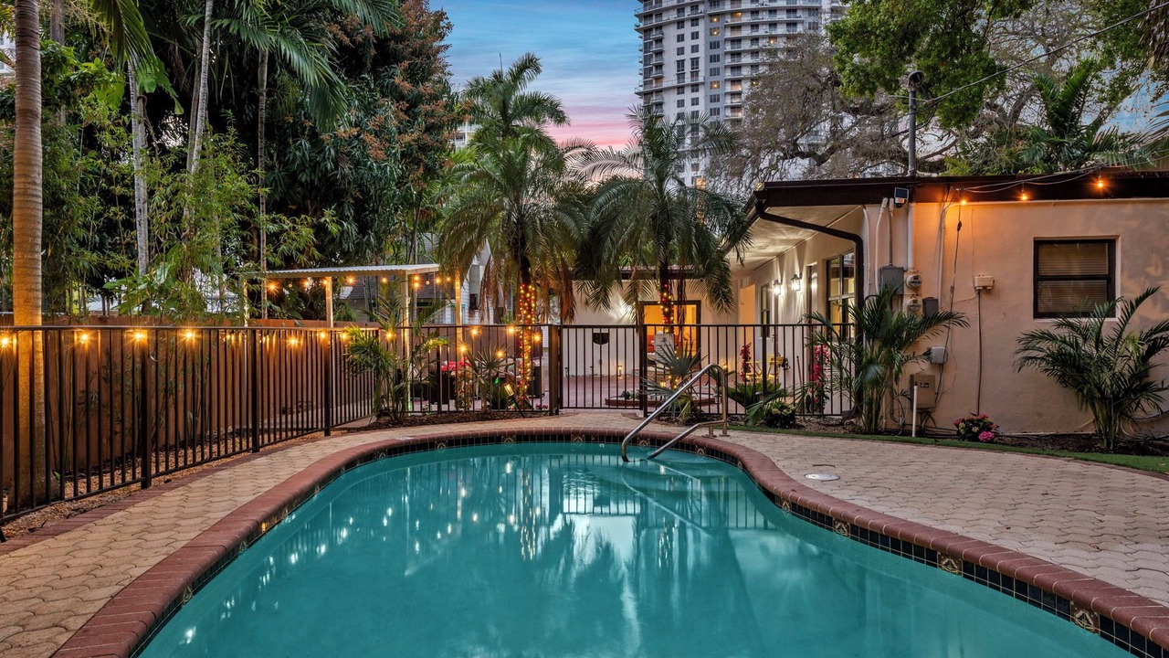 Photo of Outdoor in Colee Hammock
