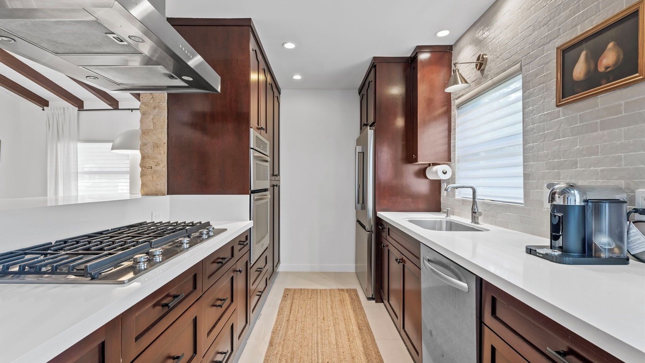 Photo of Kitchen in Colee Hammock