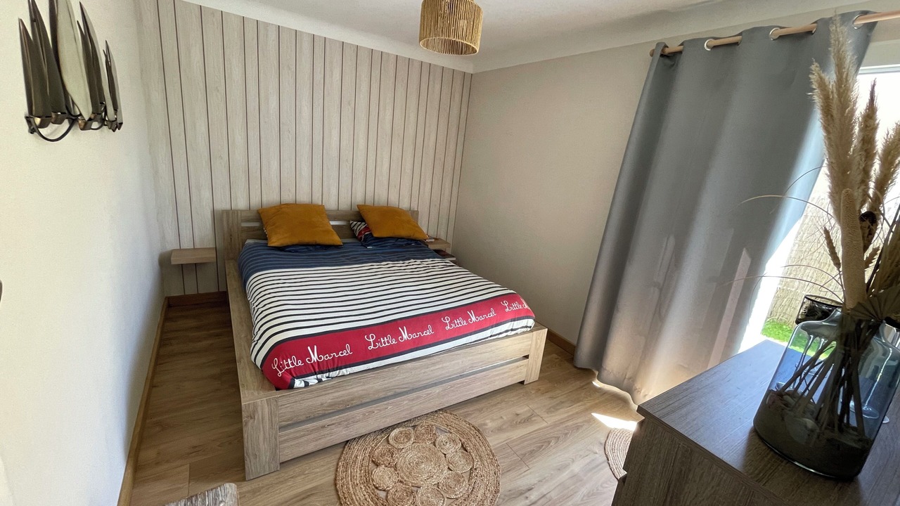 Photo of Bedroom in La Plaine-sur-Mer