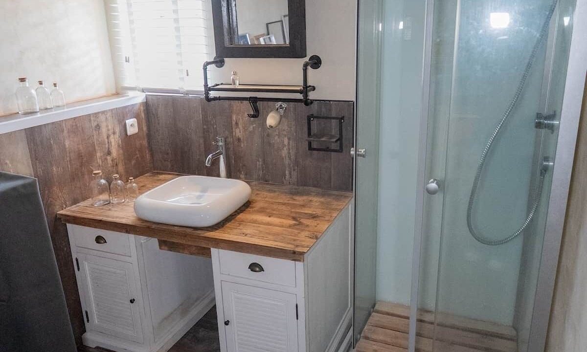 Photo of Bathroom in Pissos