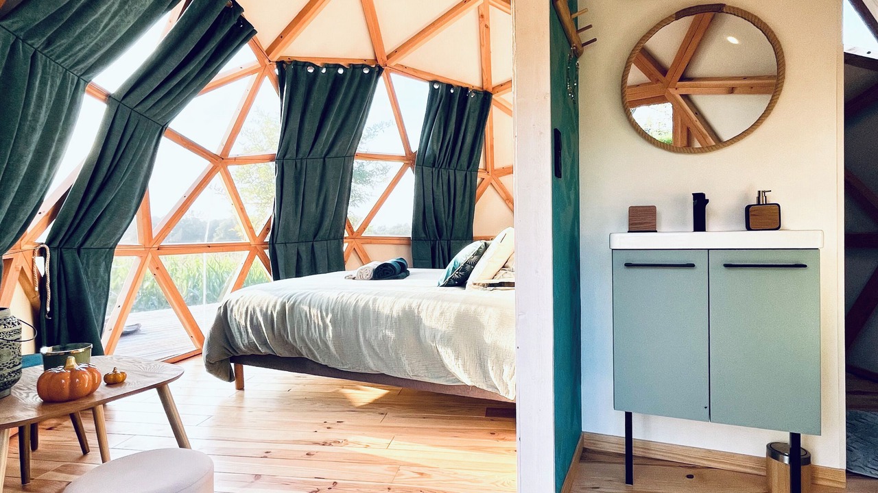 Photo of Bedroom in Briouze