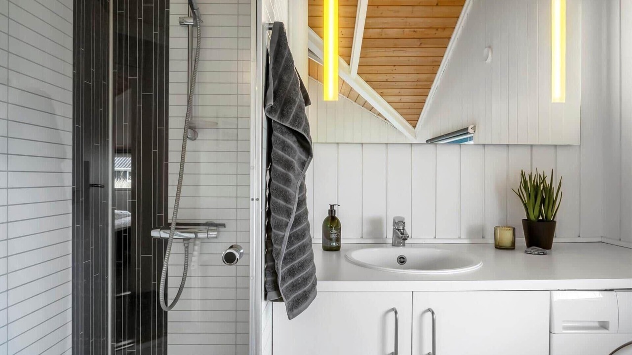 Photo of Bathroom in Haurvig