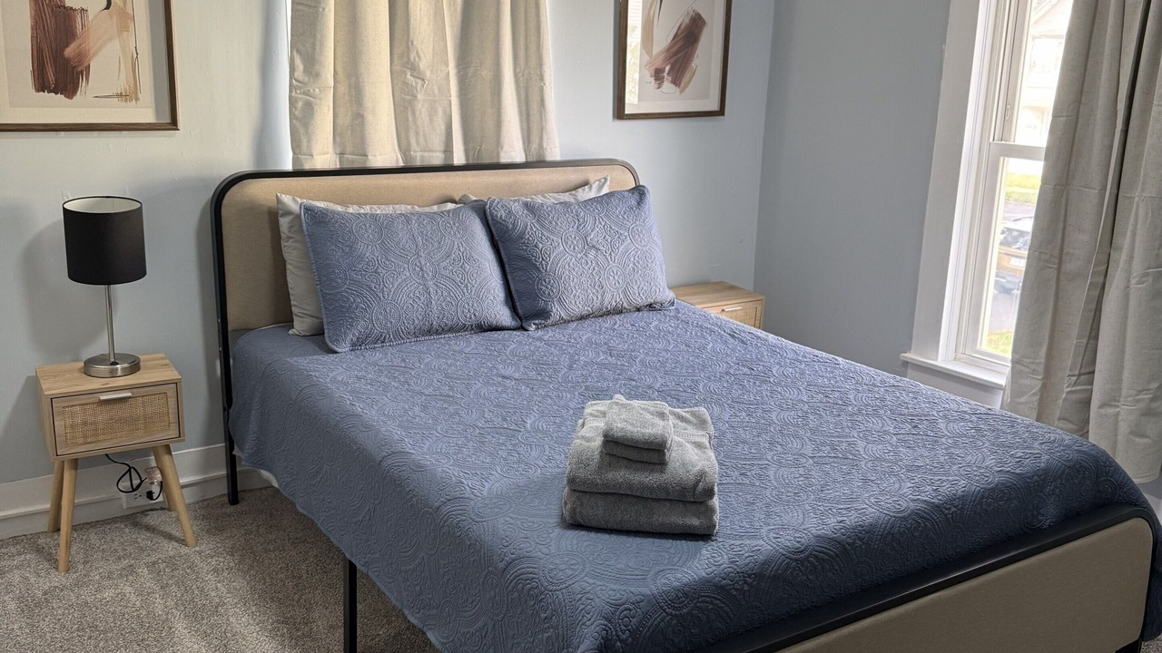 Photo of Bedroom in Cortland