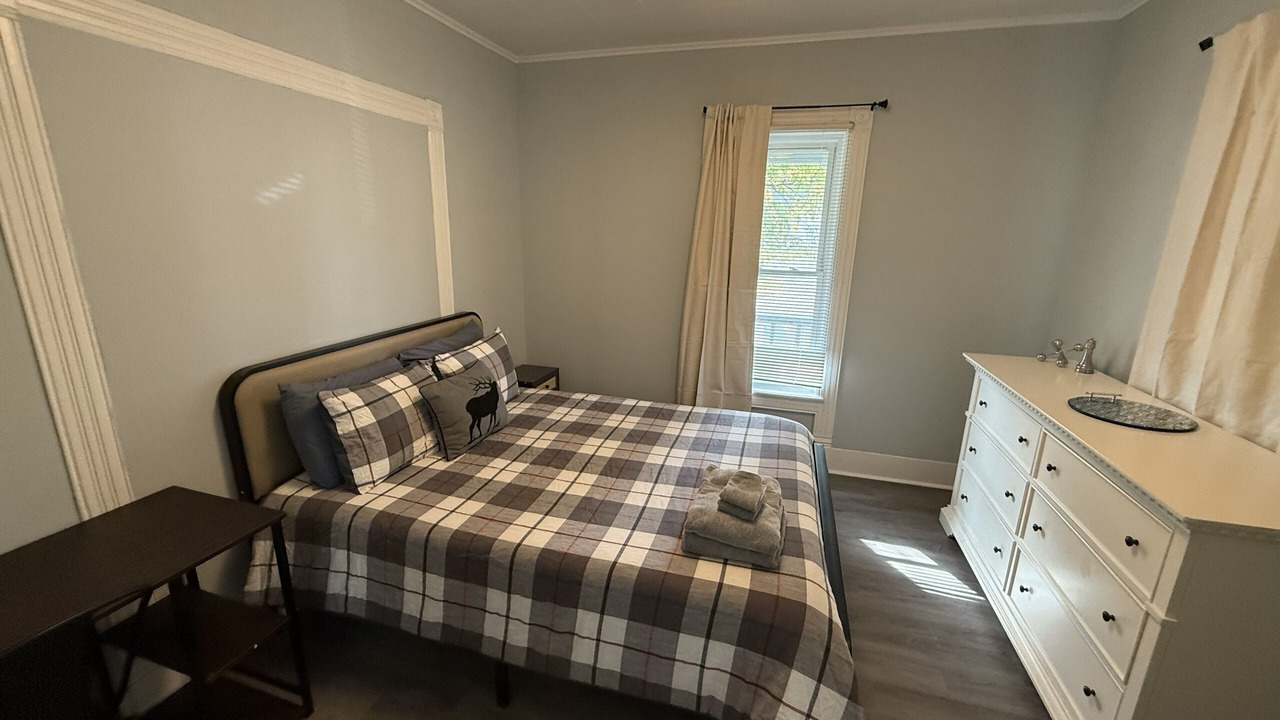 Photo of Bedroom in Cortland