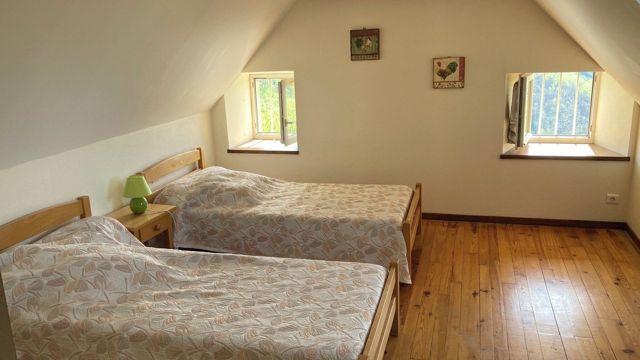 Photo of Bedroom in Castelnau-de-Mandailles