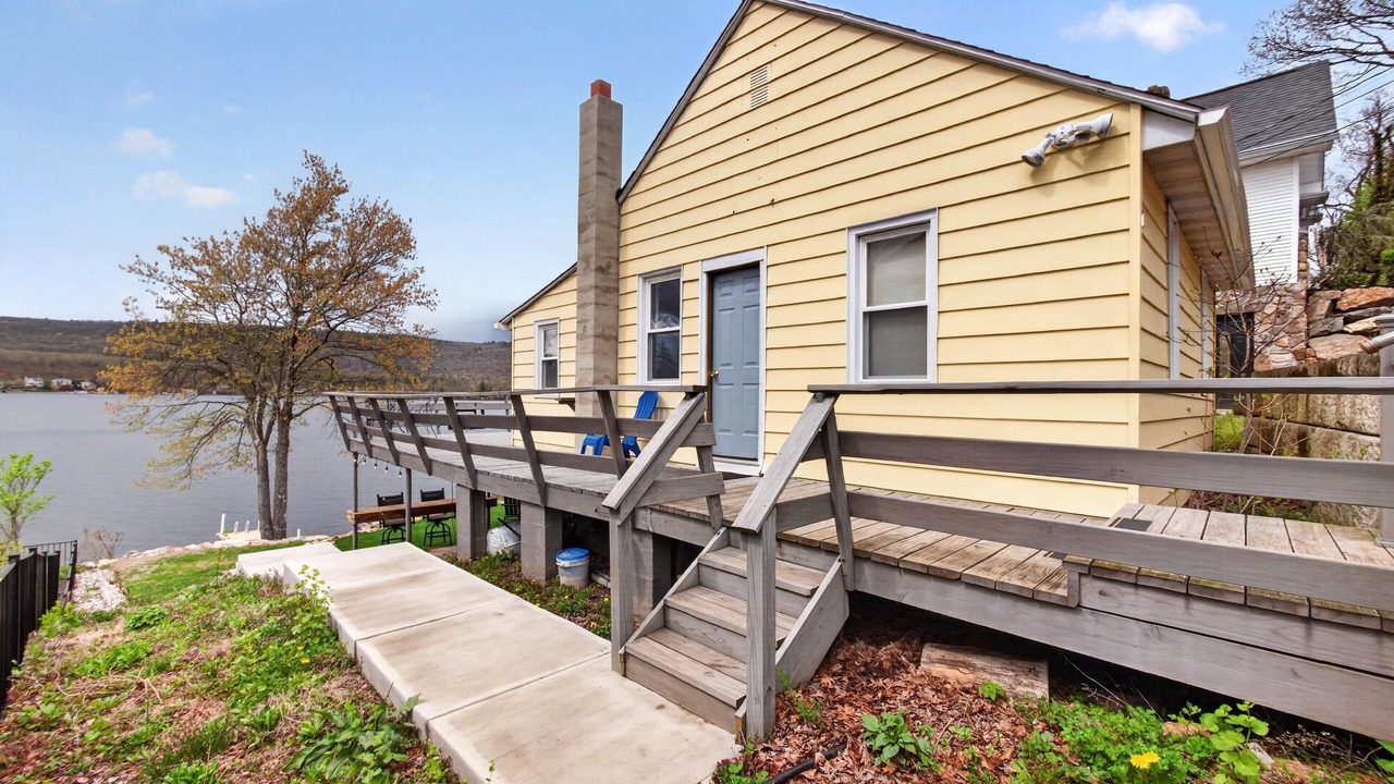 Photo of Patio Balcony in Hewitt
