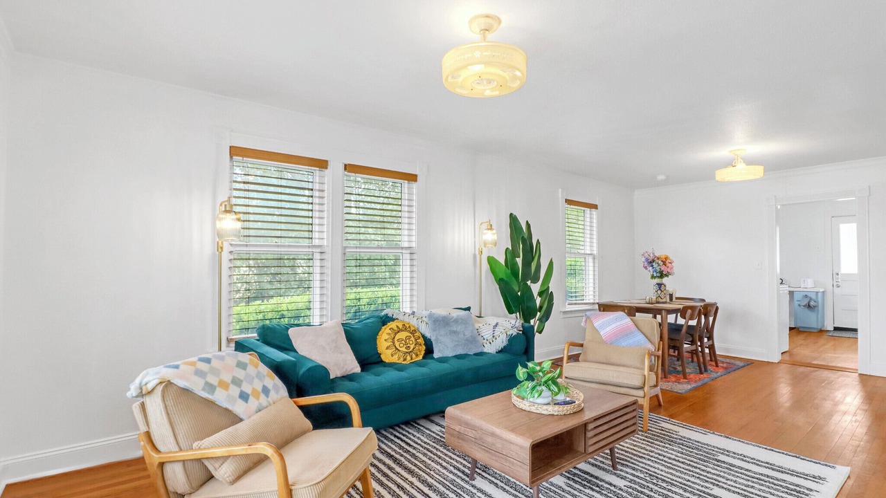 Photo of Bedroom in Elgin