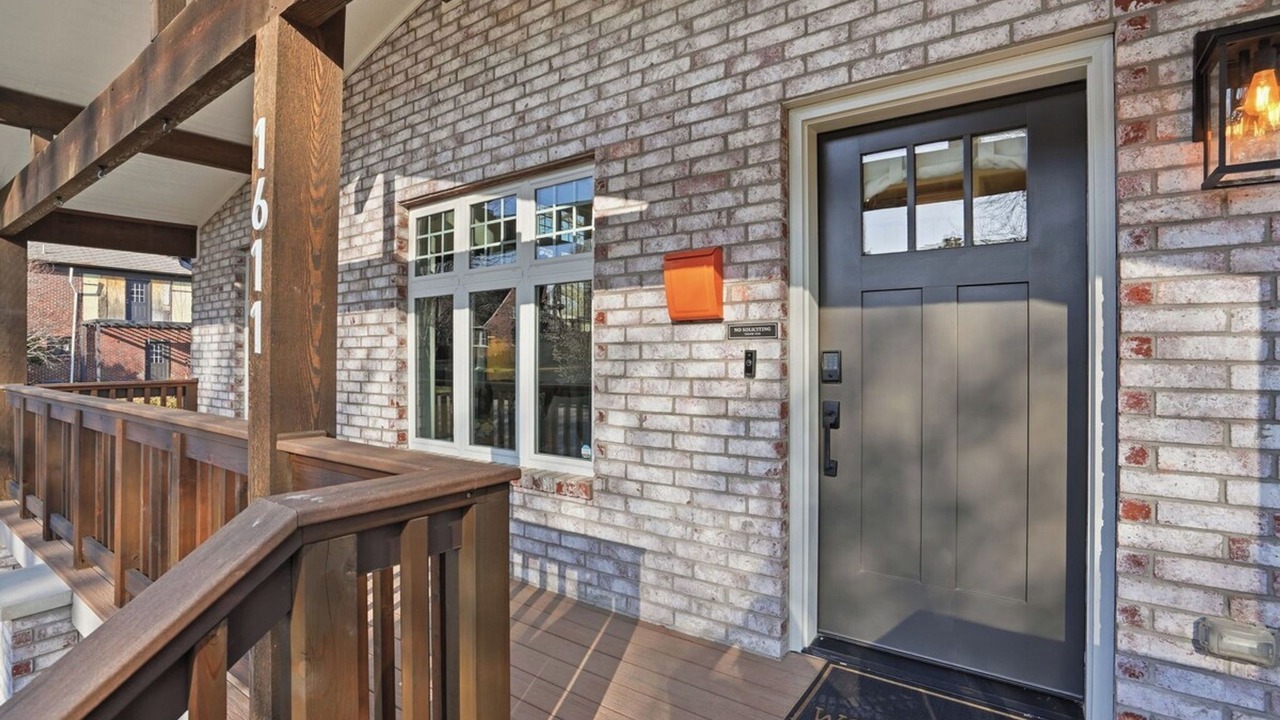 Photo of Outdoor in Cherry Street