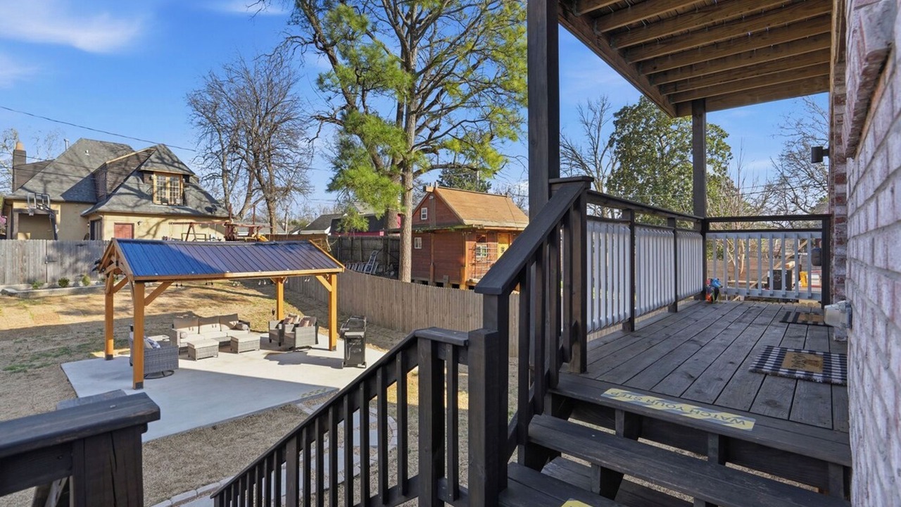 Photo of Outdoor in Cherry Street