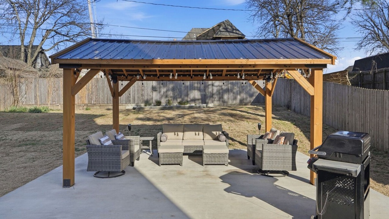 Photo of Patio Balcony in Cherry Street
