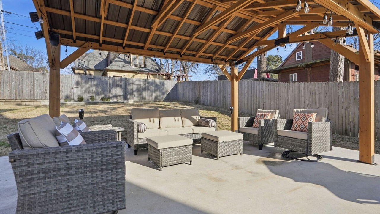 Photo of Patio Balcony in Cherry Street