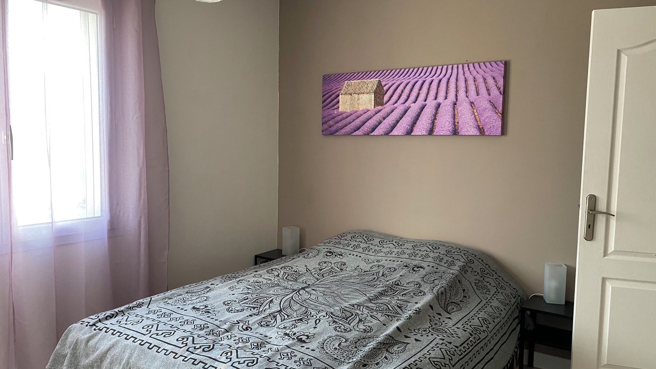 Photo of Bedroom in Saint-Nazaire