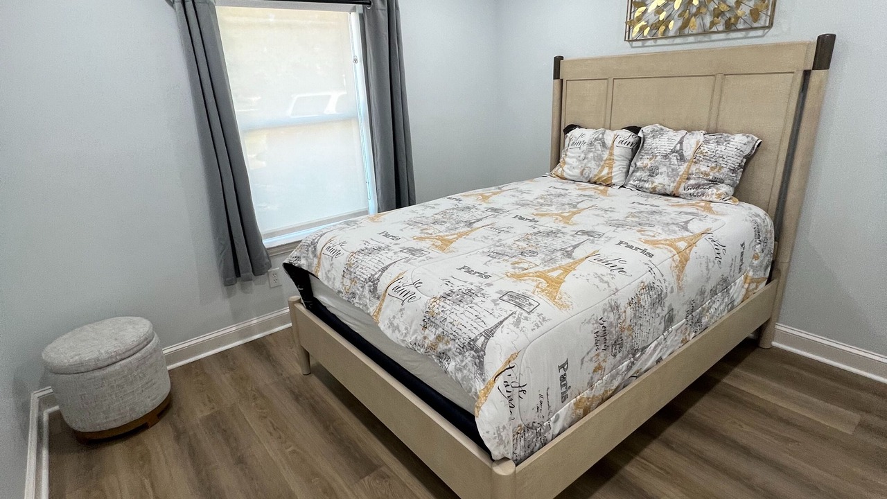 Photo of Bedroom in Euless