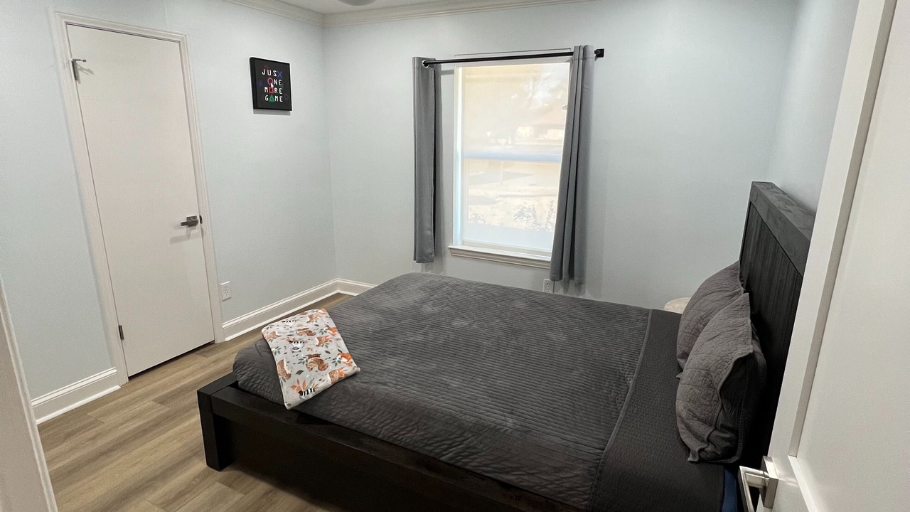 Photo of Bedroom in Euless