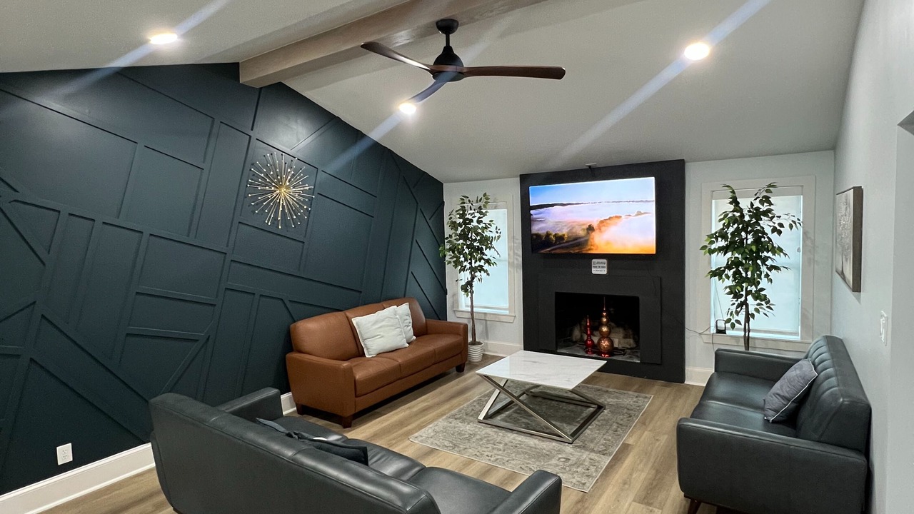 Photo of Livingroom in Euless