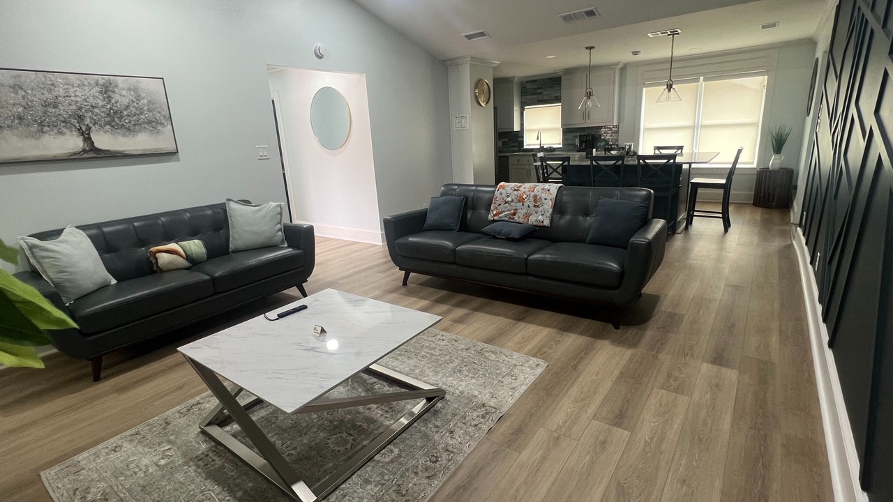 Photo of Livingroom in Euless