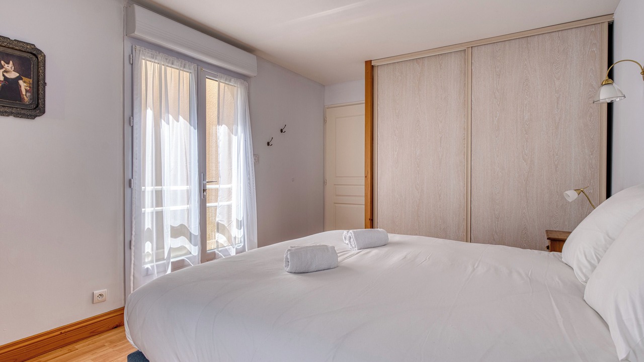 Photo of Bedroom in Landevieille
