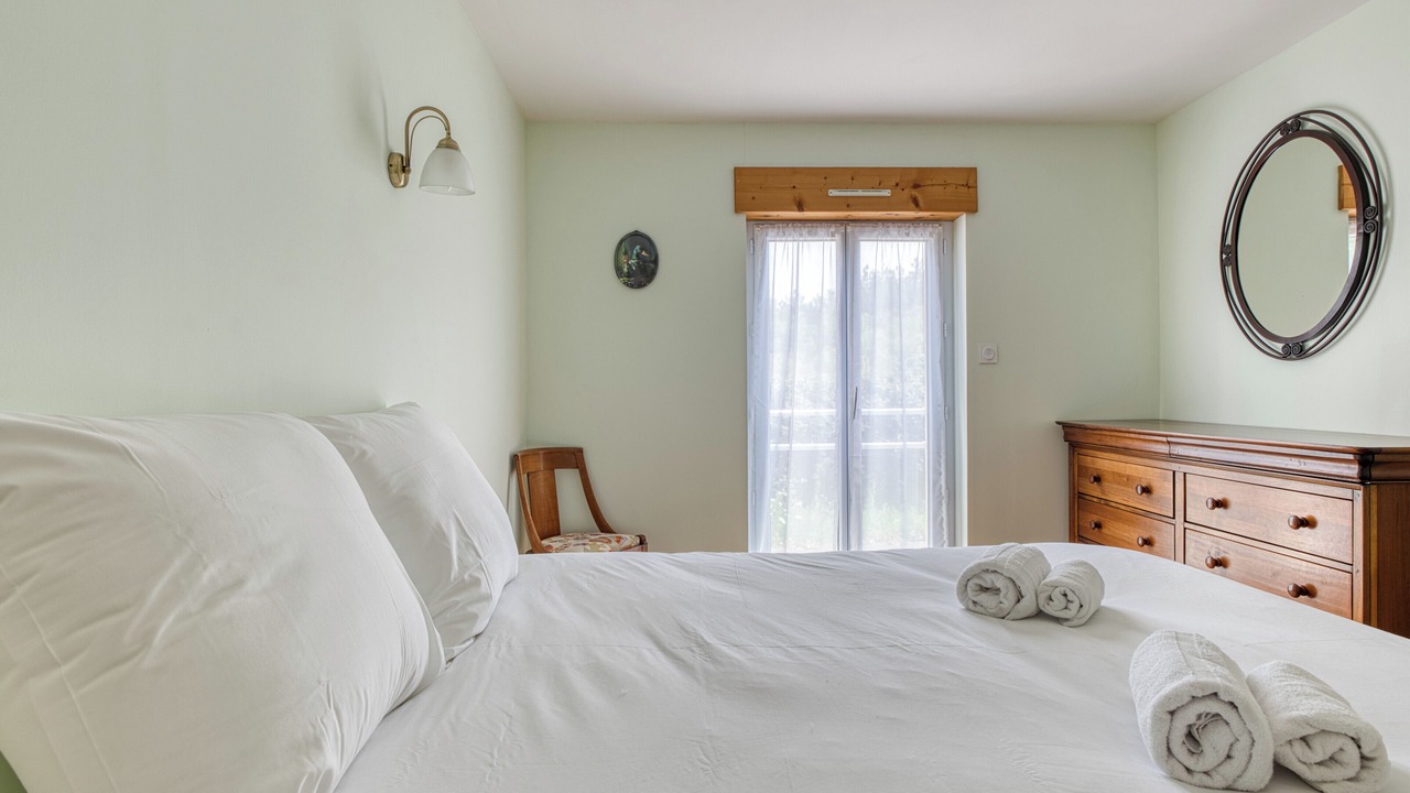 Photo of Bedroom in Landevieille