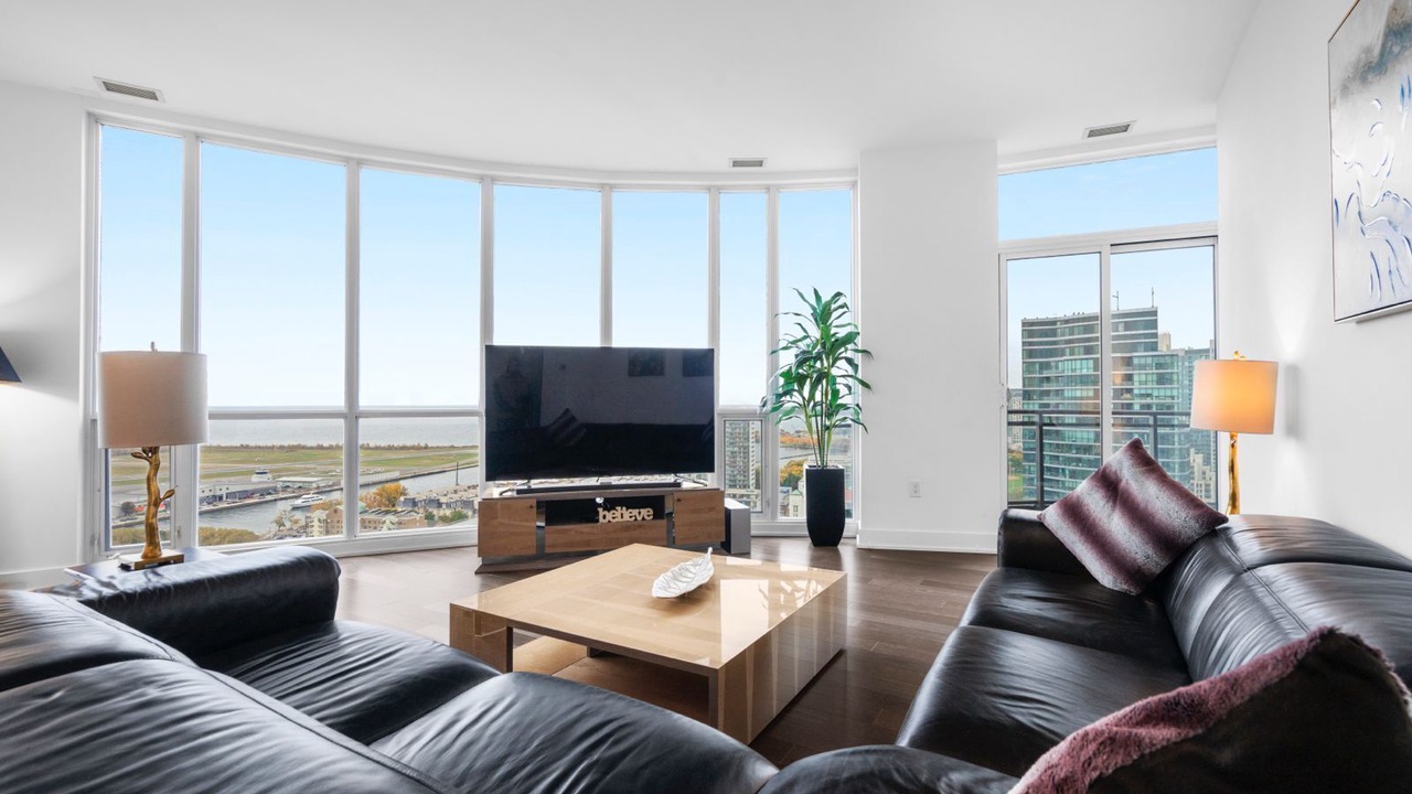 Photo of Livingroom in Bathurst Quay