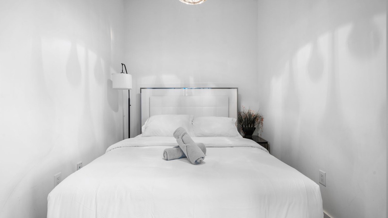 Photo of Bedroom in Bathurst Quay