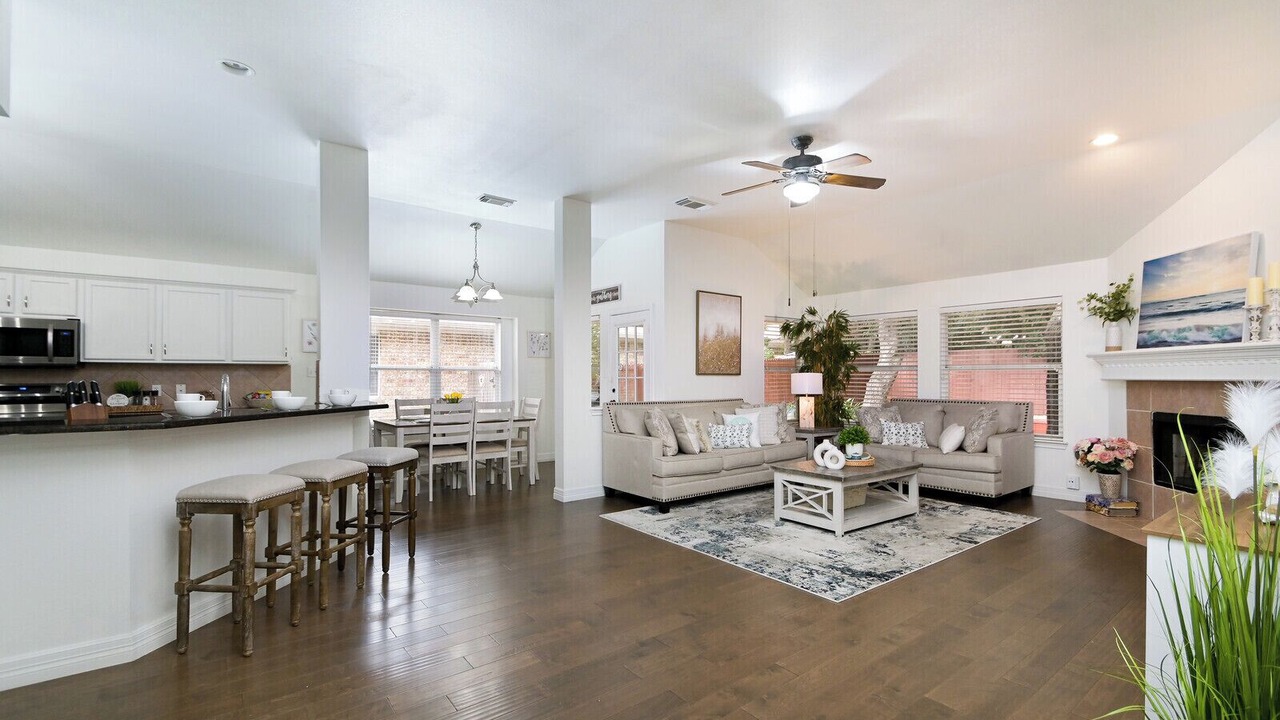Photo of Livingroom in Wetmore