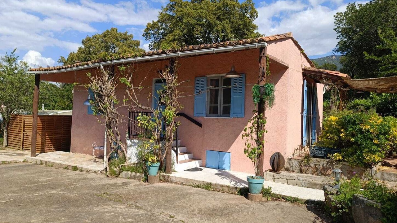 Photo of Outdoor in Cuttoli-Corticchiato