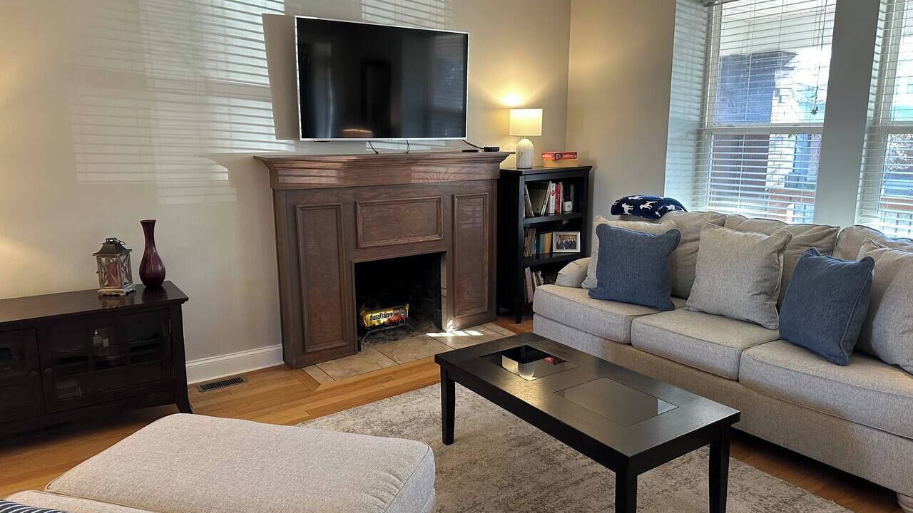 Photo of Livingroom in Tower Grove South