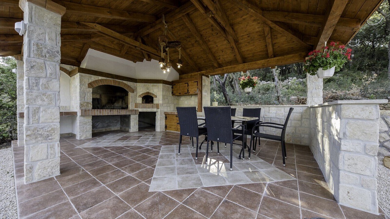 Photo of Outdoor in Suha Punta