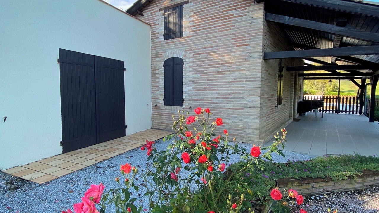 Photo of Outdoor in Lisle-sur-Tarn