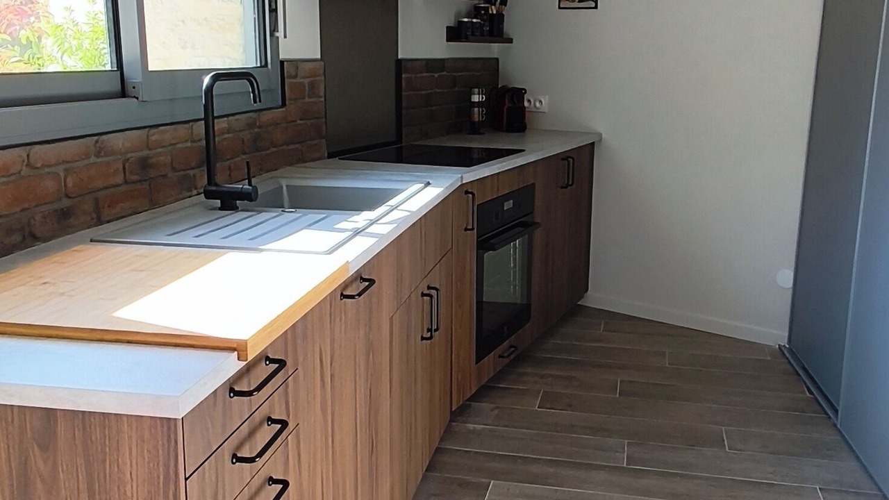 Photo of Kitchen in Junas