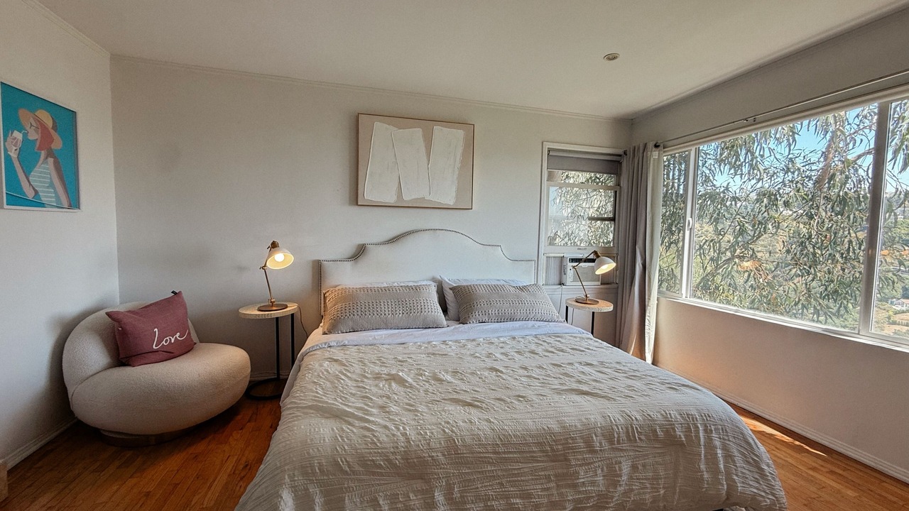 Photo of Bedroom in Hollywood Hills West