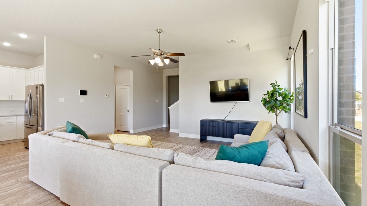 Photo of Livingroom in Forney