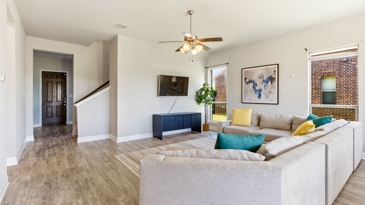 Photo of Livingroom in Forney
