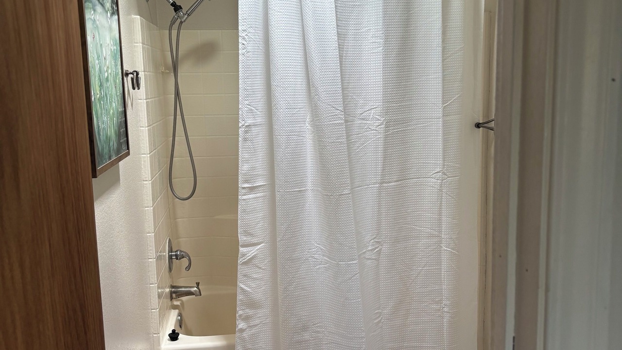 Photo of Bathroom in Lamar
