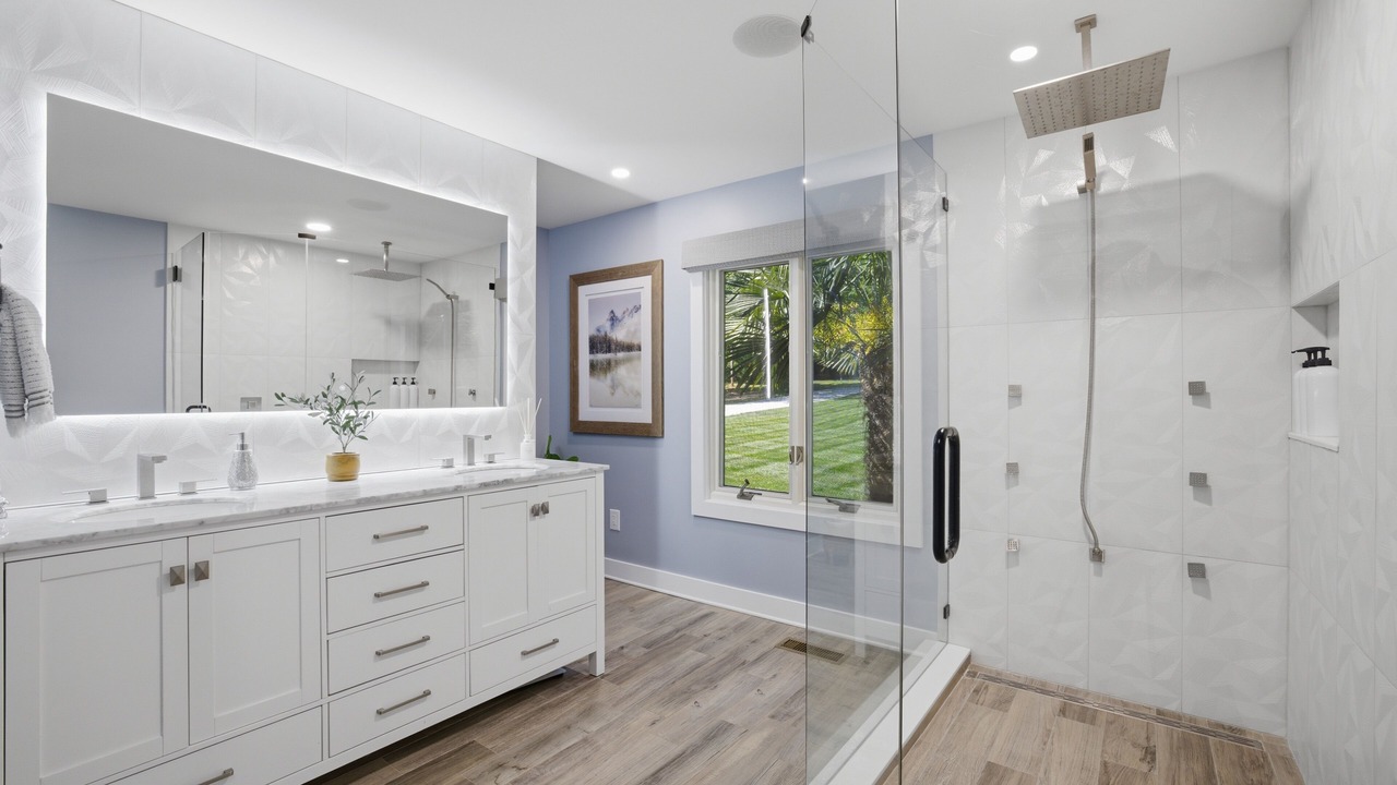 Photo of Bathroom in Huntersville