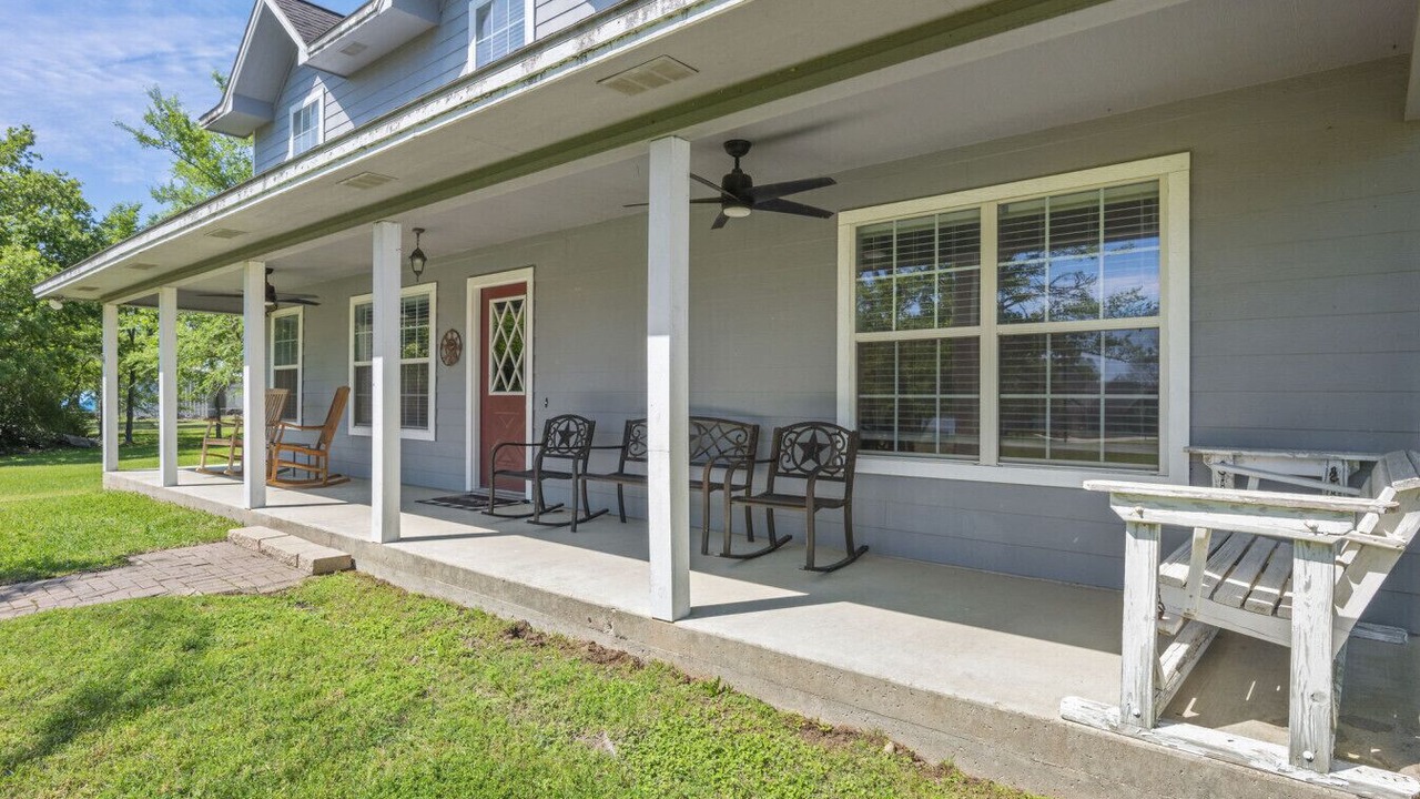 Photo of Outdoor in Forest Lakes