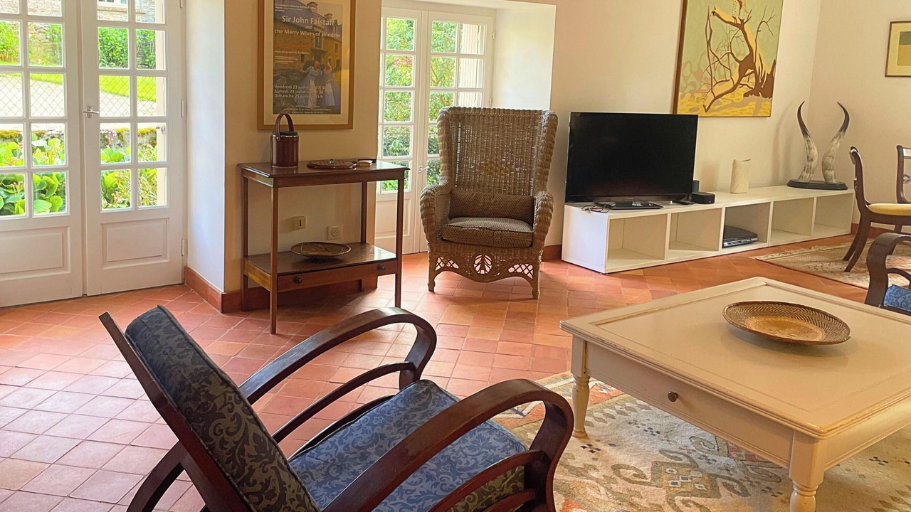 Photo of Livingroom in Baguer-Morvan