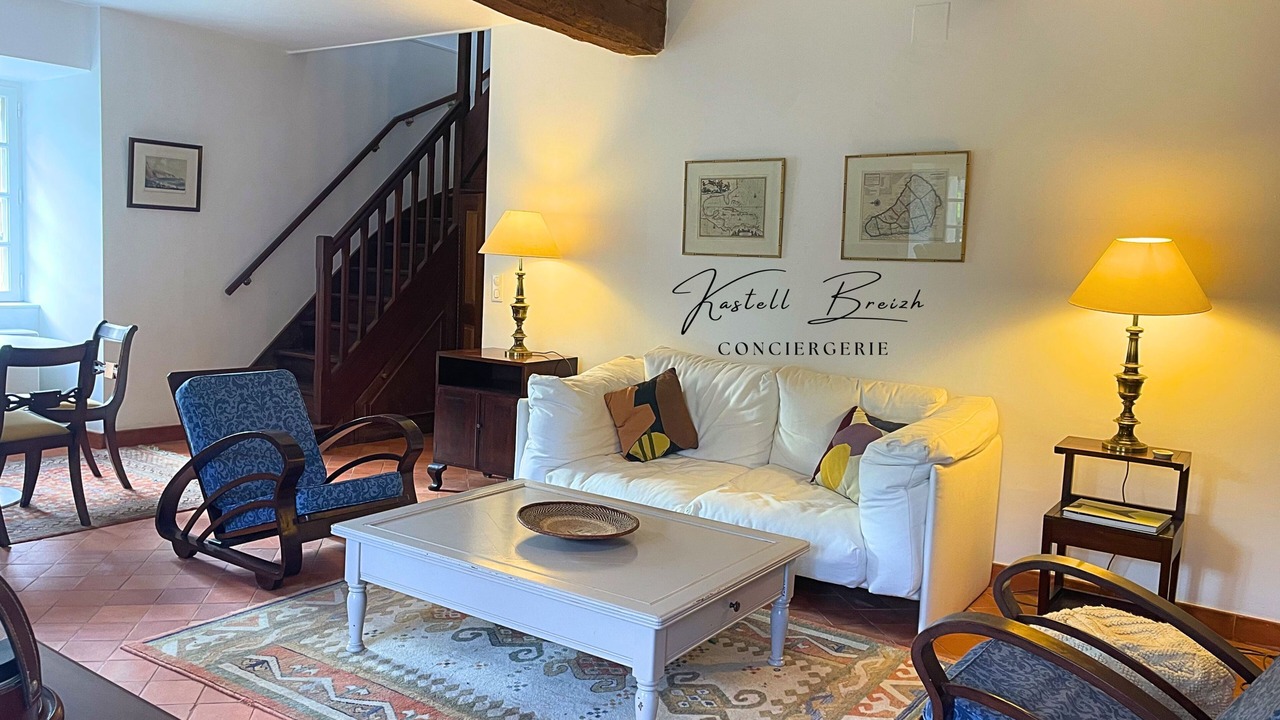 Photo of Livingroom in Baguer-Morvan