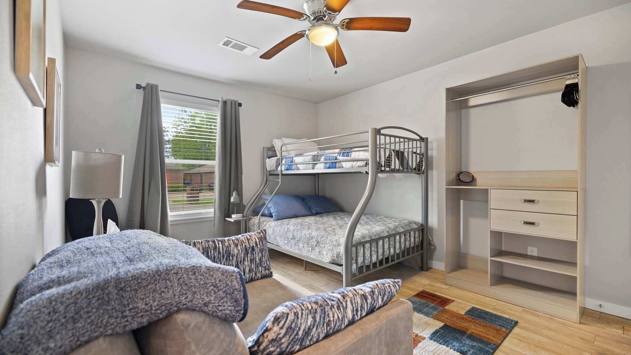 Photo of Bedroom in Fort Smith