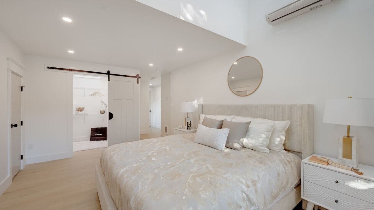 Photo of Bedroom in Fremont