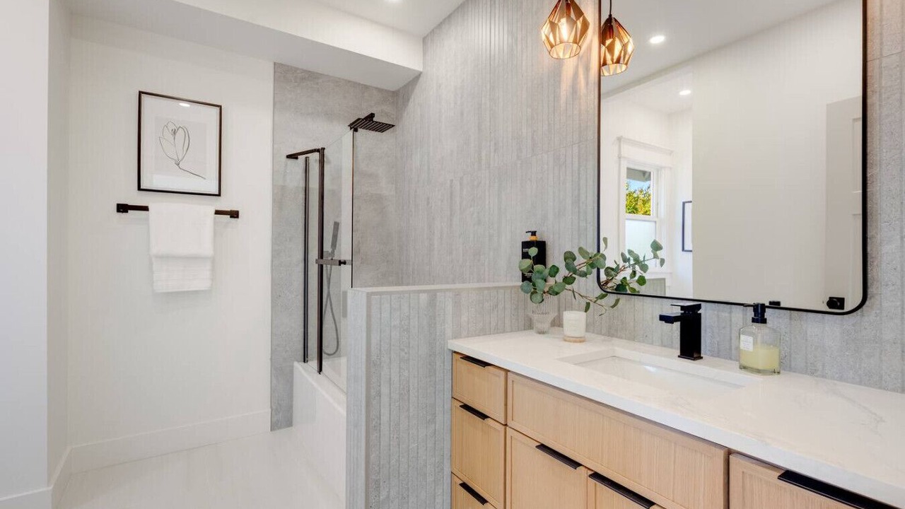 Photo of Bathroom in Fremont