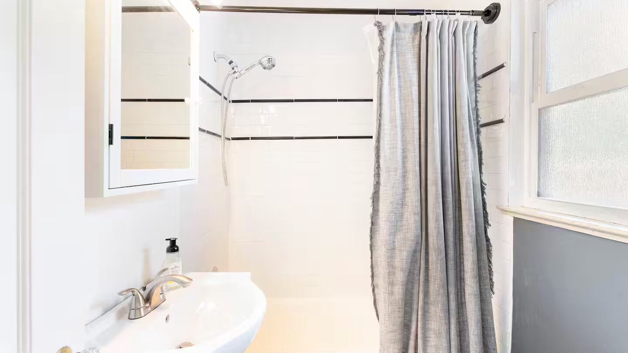 Photo of Bathroom in City Park