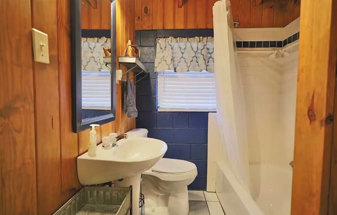 Photo of Bathroom in Kirby