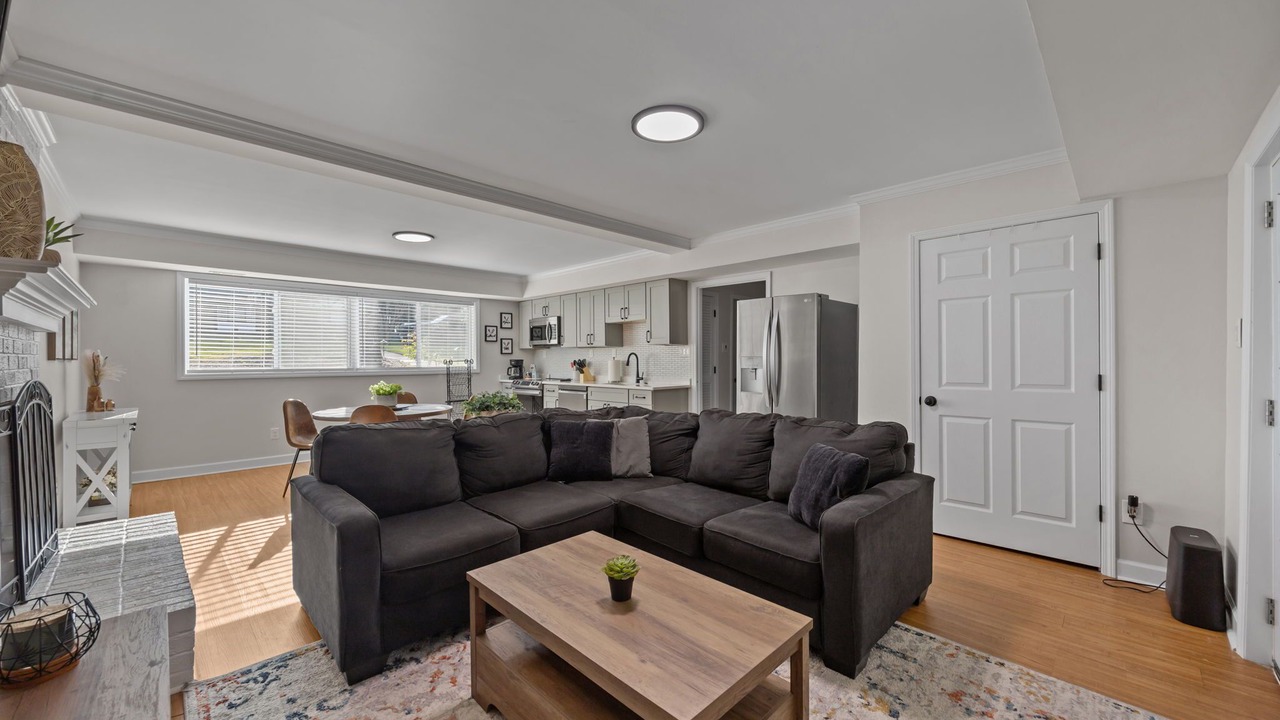 Photo of Livingroom in Garner
