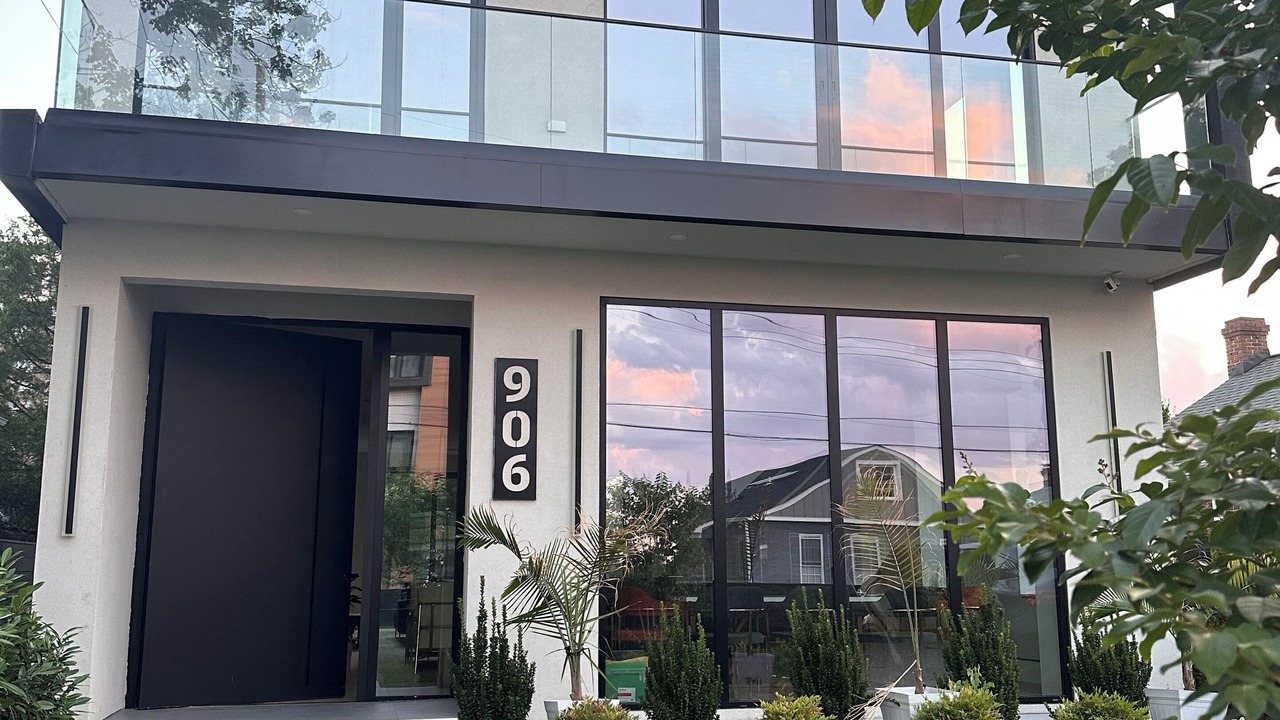 Photo of Outdoor in Arlington