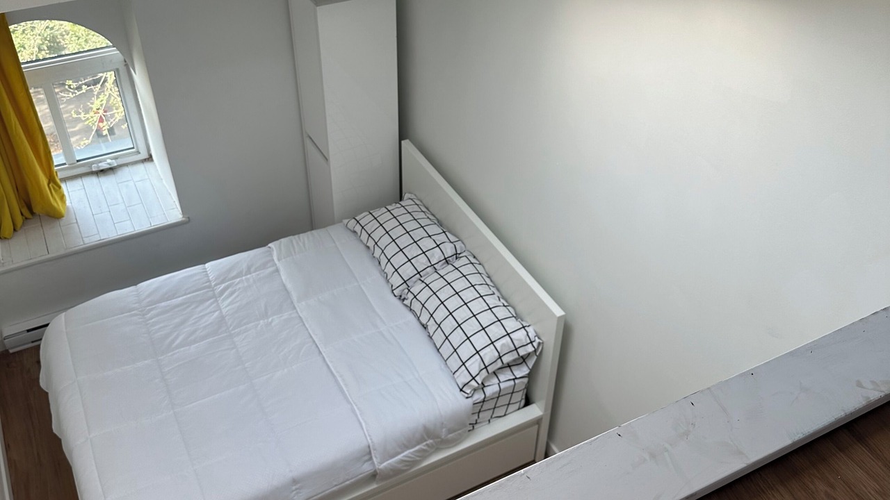 Photo of Bedroom in Latin Quarter
