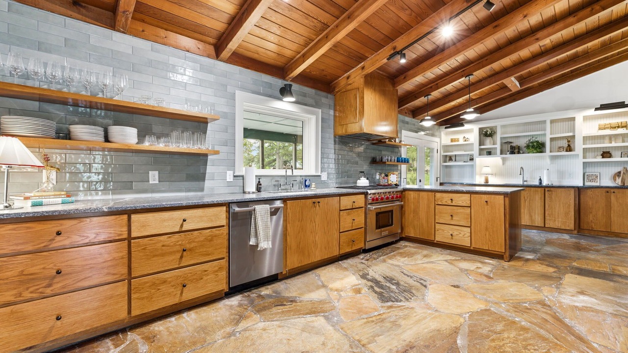 Photo of Kitchen in Downtown