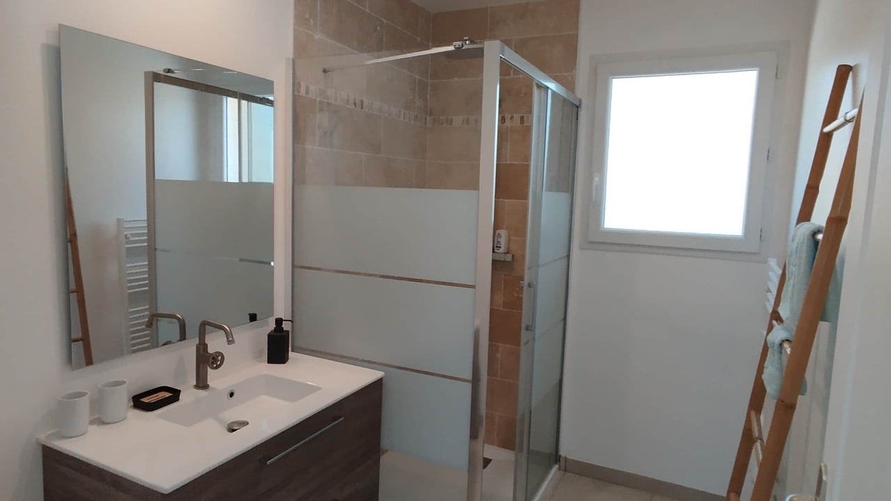Photo of Bathroom in Rocbaron